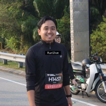 Runner Photo 6848497