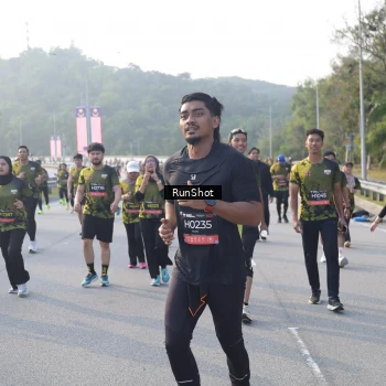 Runner Photo 6848505