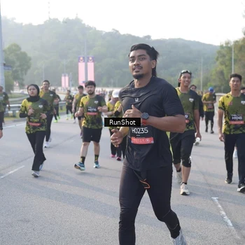 Runner Photo 6848517