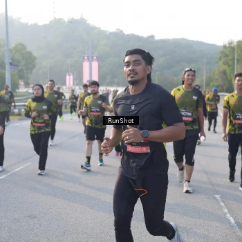 Runner Photo 6848528
