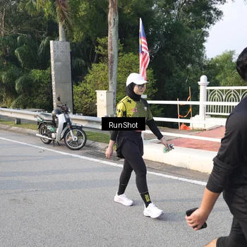 Runner Photo 6848552