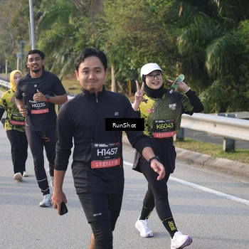 Runner Photo 6848564