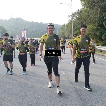 Runner Photo 6848616