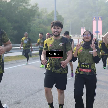 Runner Photo 6848649