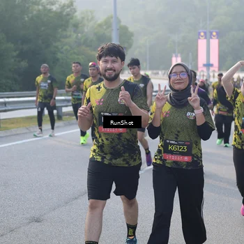 Runner Photo 6848676