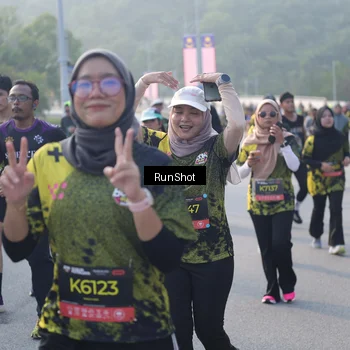Runner Photo 6848710