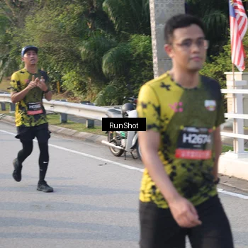 Runner Photo 6848746