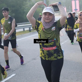 Runner Photo 6848748