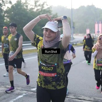 Runner Photo 6848758