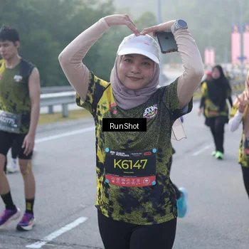 Runner Photo 6848759