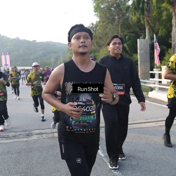 Runner Photo 6848812
