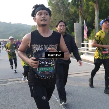 Runner Photo 6848816