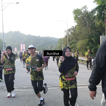 Runner Photo 6848855