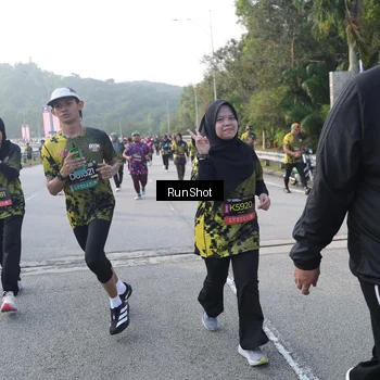 Runner Photo 6848858