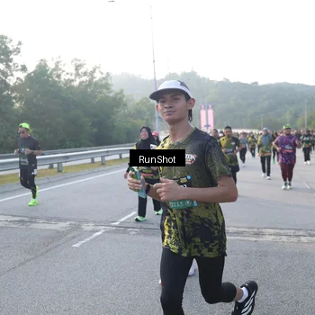 Runner Photo 6848870