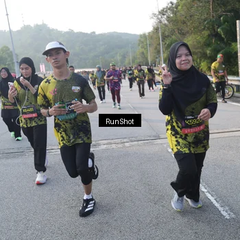 Runner Photo 6848872