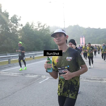 Runner Photo 6848873