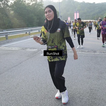 Runner Photo 6848934