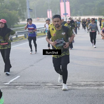 Runner Photo 6848942
