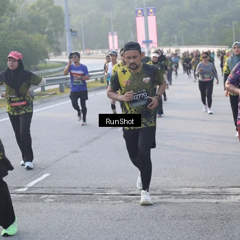 Runner Photo 6848946