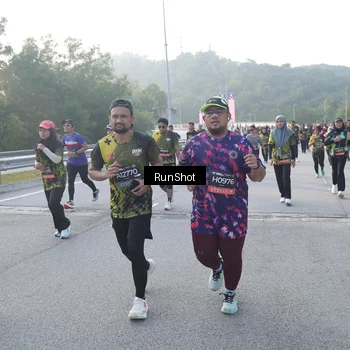 Runner Photo 6849028