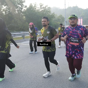 Runner Photo 6849046