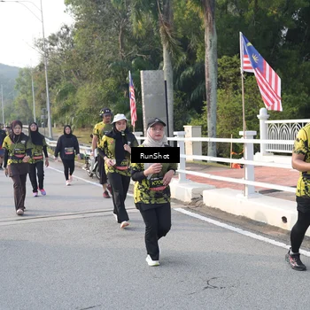 Runner Photo 6849079