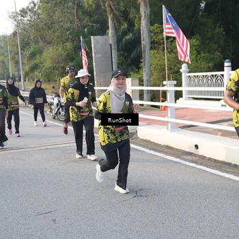 Runner Photo 6849097