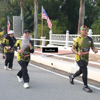 Runner Photo 6849124