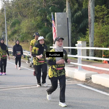Runner Photo 6849179