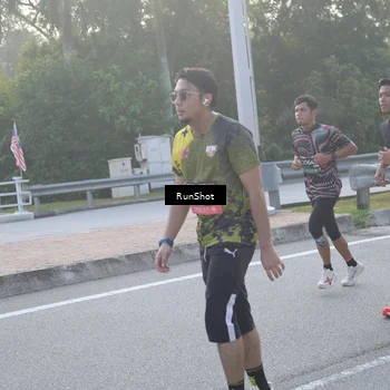 Runner Photo 6849219