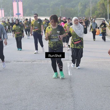 Runner Photo 6849242