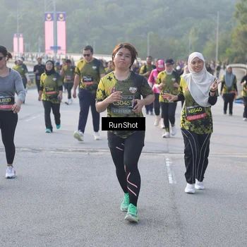 Runner Photo 6849260