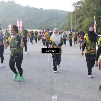 Runner Photo 6849322