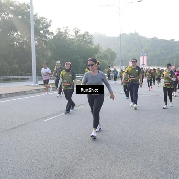 Runner Photo 6849546