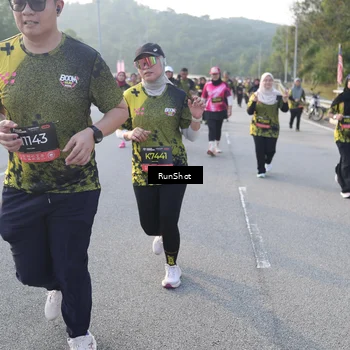 Runner Photo 6849563