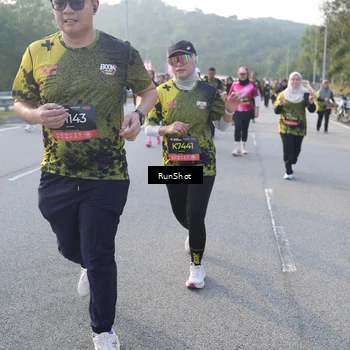 Runner Photo 6849565