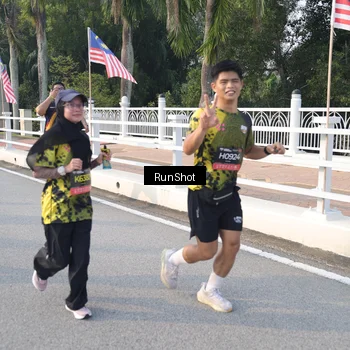 Runner Photo 6849620