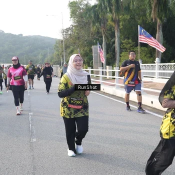 Runner Photo 6849632