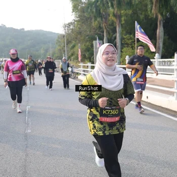 Runner Photo 6849649