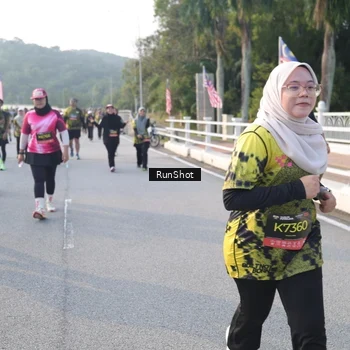 Runner Photo 6849650