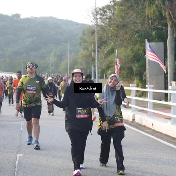 Runner Photo 6849755