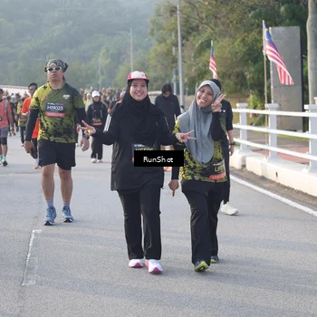 Runner Photo 6849765
