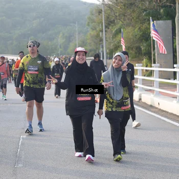 Runner Photo 6849770
