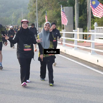 Runner Photo 6849780