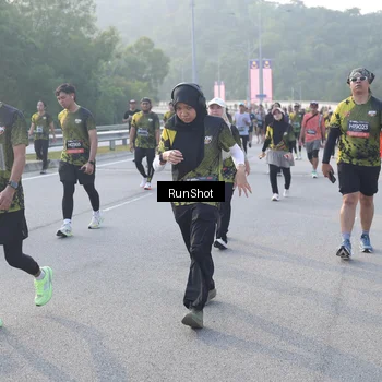 Runner Photo 6849835