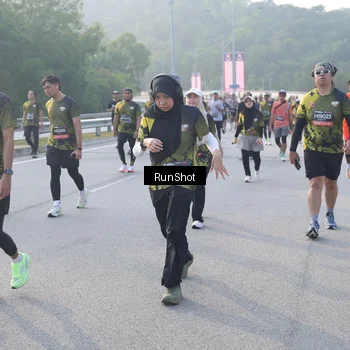 Runner Photo 6849847