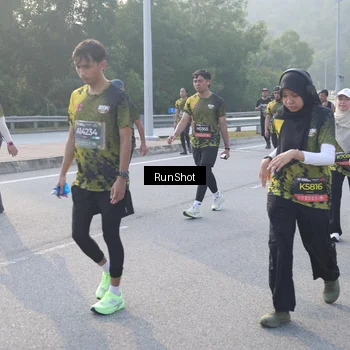 Runner Photo 6849874
