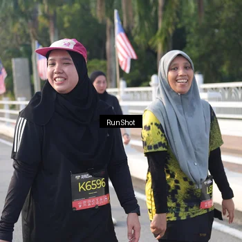 Runner Photo 6849891