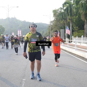 Runner Photo 6849921